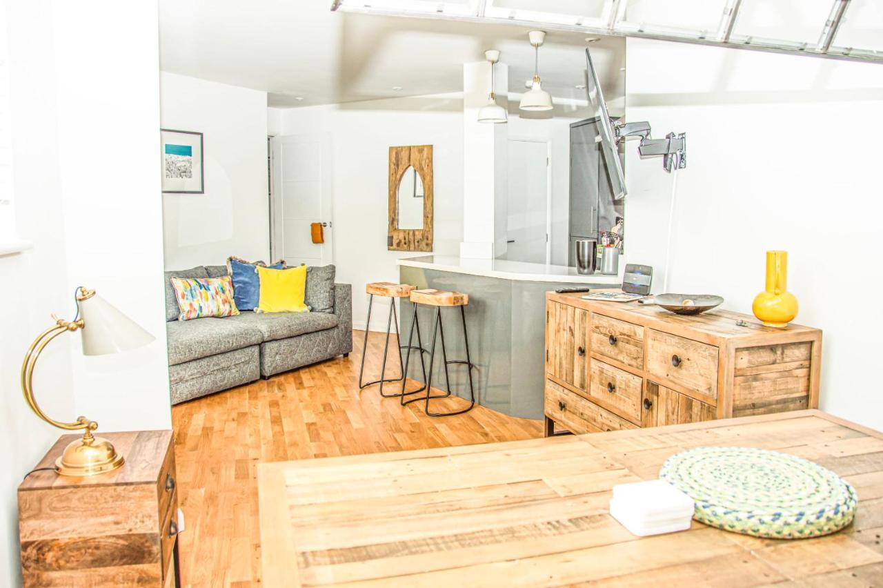 Magnolious Marr House City Centre Parking 바스 외부 사진